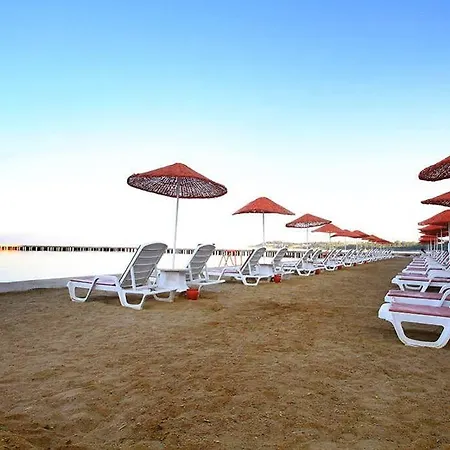 Vista Hill Hotel 4*
